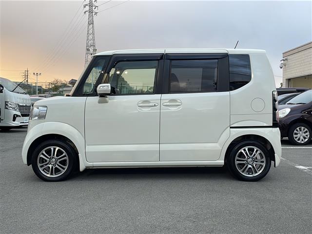 N-BOX G SSパッケージ 両側パワースライド 純正ナビ ワンセグTV 前席シートヒーター ディスチャージヘッドライト ステアリングスイッチ 衝突軽減ブレーキ スマートキー オートライト 純正14インチAW(31枚目)