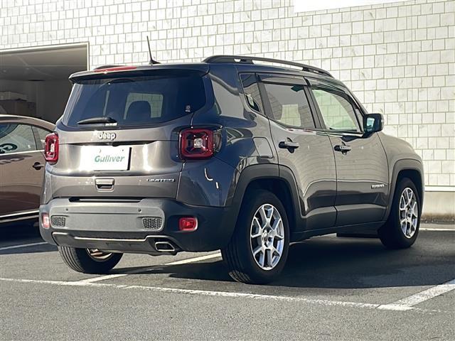 ジープ・レネゲード リミテッド 純正ナビ 地デジTV 前車追従クルーズコントロール クラッシュミティゲーション レザーシート 純正16インチAW LEDヘッドライト スマートキー スペアキー 保証書 取説 ワンオーナー(34枚目)