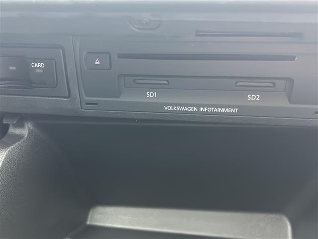 ポロ TSIハイライン /プッシュスタート/スマートキー/純正ナビ/フルセグTV/MSV/BTオーディオ/DVD/バーチャルコックピット/ACC/パドルシフト/パーキングアシスト/前後ドライブレコーダー(4枚目)