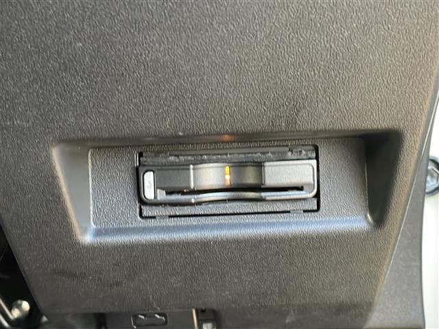 ジムニー XC 社外ナビ 地デジTV セーフティサポート LEDヘッドライト クルーズコントロール CD DVD Bluetooth バックカメラ 純正16インチAW ETC シートヒーター スマートキー スペアキー(15枚目)