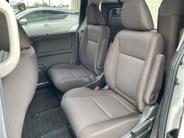 フリード Ｇ・ホンダセンシング　両側パワースライド　レーダークルーズコントロール　純正ナビ　地デジＴＶ　ＣＤ　ＤＶＤ　Ｂｌｕｅｔｏｏｔｈ　ＬＥＤヘッドライト　スマートキー　ビルトインＥＴＣ　ワンオーナー　保証書　取説　バックカメラ（22枚目）