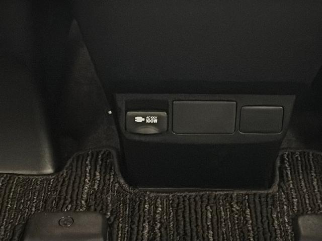 アルファード ２．５Ｓ　タイプゴールドＩＩ　ワンオーナー　フリップダウンモニター　特別仕様車　純正１０型ナビ　シーケンシャルウインカー　バックカメラ　１００Ｖ電源　３眼式ＬＥＤヘッドライト　ＥＴＣ２．０　衝突軽減ブレーキ　両側パワースライドドア（10枚目）