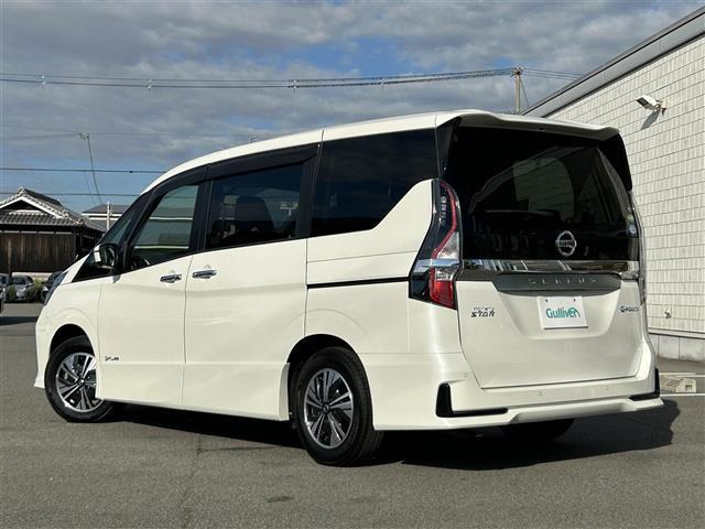 セレナ e-パワー ハイウェイスター プロパイロット 純正9インチナビ アラウンドビューモニター クリアランスソナー ドアバイザー ハンズフリーオートスライドドア USB Bluetooth HDMI LEDヘッドライト フォグランプ(43枚目)