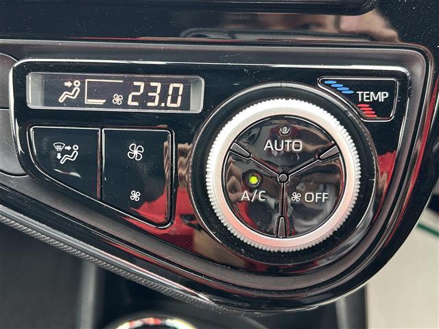 アクア G GRスポーツ 純正9インチナビ Bluetooth接続 バックカメラ フルセグTV トヨタセーフティセンス クルーズコントロール ビルトインETC2.0 GR専用スポーツシート GRフロアマット オートハイビーム(14枚目)