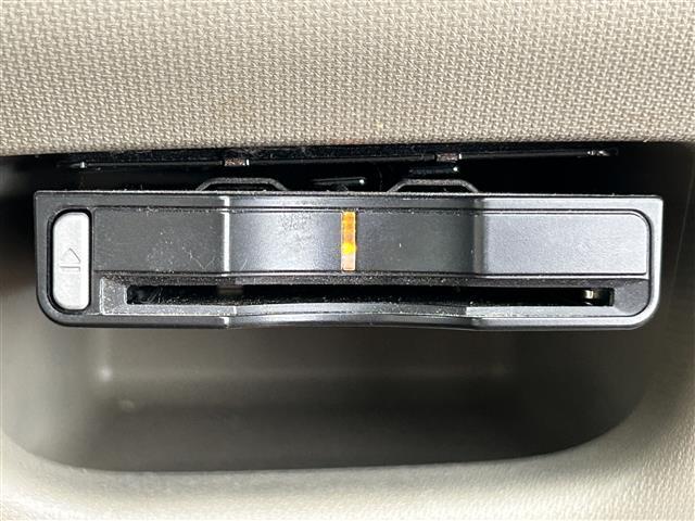 ムーヴ Ｌ　ナビ　ＨＤＤ　フルセグＴＶ　ＣＤ／ＤＶＤ　ＥＴＣ　アイドリングストップ　パワーステアリング　ヘッドライトレベライザー　純正フロアマット　純正ドアバイザー　純正アルミホイール　スペアキー　取扱説明書（5枚目）