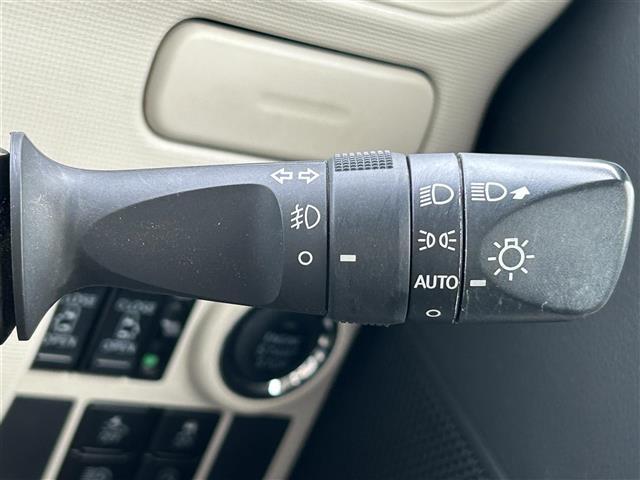 ムーヴキャンバス Gメイクアップリミテッド SAIII 社外SDナビ フルセグテレビ BTオーディオ CD/DVD 全方位カメラ 両側パワースライドドア LEDヘッドライト オートライト フォグランプ オートハイビーム ETC スマートアシストIII(9枚目)