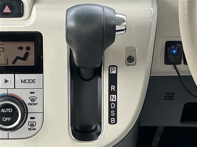 ムーヴキャンバス Gメイクアップリミテッド SAIII 社外SDナビ フルセグテレビ BTオーディオ CD/DVD 全方位カメラ 両側パワースライドドア LEDヘッドライト オートライト フォグランプ オートハイビーム ETC スマートアシストIII(12枚目)