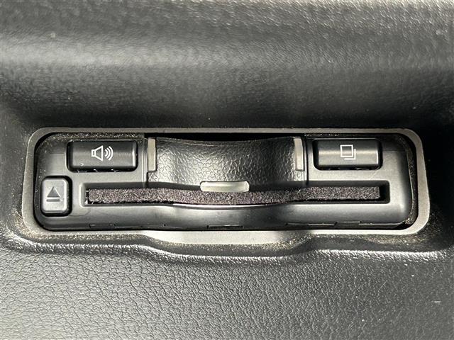 ＭＡＺＤＡ３ファストバック ＸＤプロアクティブ　純正ＳＤナビ　ＢＴオーディオ　フルセグテレビ　全方位カメラ　ＥＴＣ　ＬＥＤヘッドライト　オートライト　パドルシフト　ヘッドアップディスプレイ　電動パーキングブレーキ　オートホールド　純正１８インチＡＷ（5枚目）