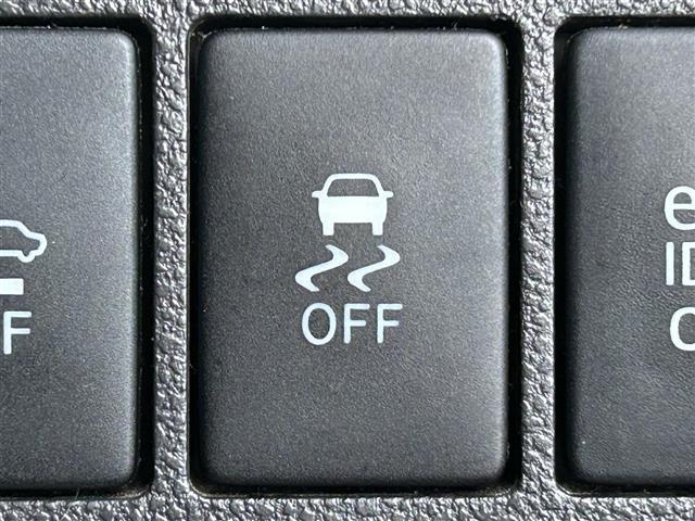 タント カスタムＲＳ　トップエディションＳＡＩＩ　純正７インチナビ　Ｂｌｕｅｔｏｏｔｈ接続　フルセグ　両側パワースライドドア　バックカメラ　ＥＴＣ　ＵＳＢ入力端子　ベンチシート　ドアバイザー　ＬＥＤヘッドライト　横滑り防止装置　スマートキー（16枚目）