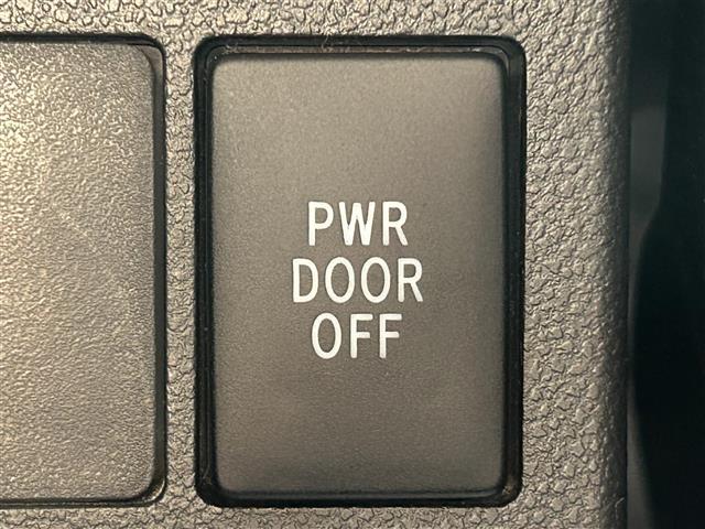 タント カスタムＲＳ　トップエディションＳＡＩＩ　純正７インチナビ　Ｂｌｕｅｔｏｏｔｈ接続　フルセグ　両側パワースライドドア　バックカメラ　ＥＴＣ　ＵＳＢ入力端子　ベンチシート　ドアバイザー　ＬＥＤヘッドライト　横滑り防止装置　スマートキー（17枚目）