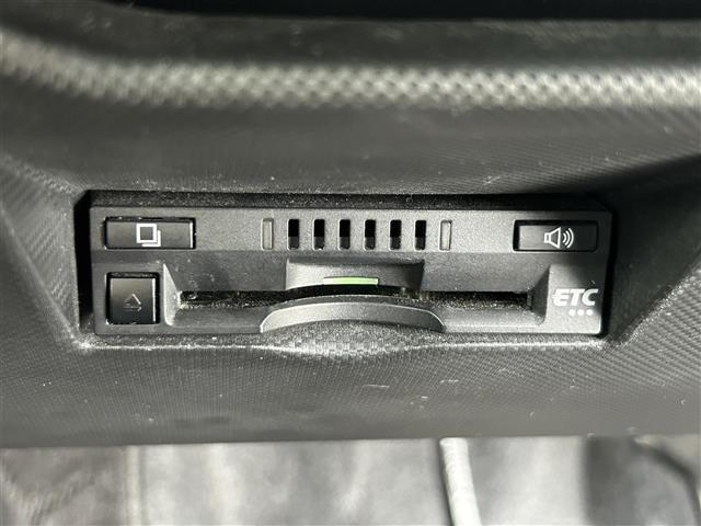 ライズ Ｚ　純正９インチナビ　Ｂｌｕｅｔｏｏｔｈ　フルセグ　シートヒーター　全方位カメラ　ＨＤＭＩ　ＵＳＢ　純正アルミホイール　ドラレコ　レーンキープアシスト　パーキングアシスト　ビルトインＥＴＣ　スマートキー（5枚目）