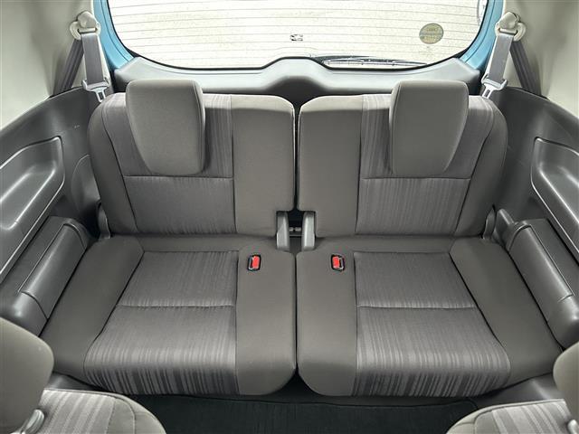 フリードハイブリッド ハイブリッド・Ｇホンダセンシング　ナビ　Ｂｌｕｅｔｏｏｔｈ　フルセグ　ＦＭ／ＡＭ　ＣＤ／ＤＶＤ　リアモニター　両側パワースライド　純正フロアマット　プッシュスタート　衝突軽減ブレーキ　スマートキー　オートライト　ＬＥＤヘッドライト（29枚目）