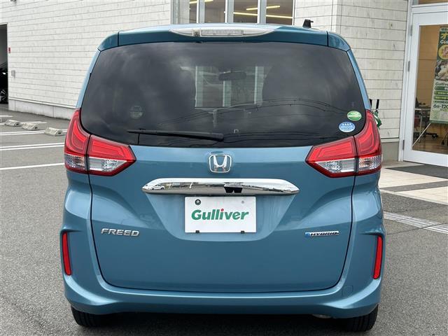 フリードハイブリッド ハイブリッド・Ｇホンダセンシング　ナビ　Ｂｌｕｅｔｏｏｔｈ　フルセグ　ＦＭ／ＡＭ　ＣＤ／ＤＶＤ　リアモニター　両側パワースライド　純正フロアマット　プッシュスタート　衝突軽減ブレーキ　スマートキー　オートライト　ＬＥＤヘッドライト（36枚目）