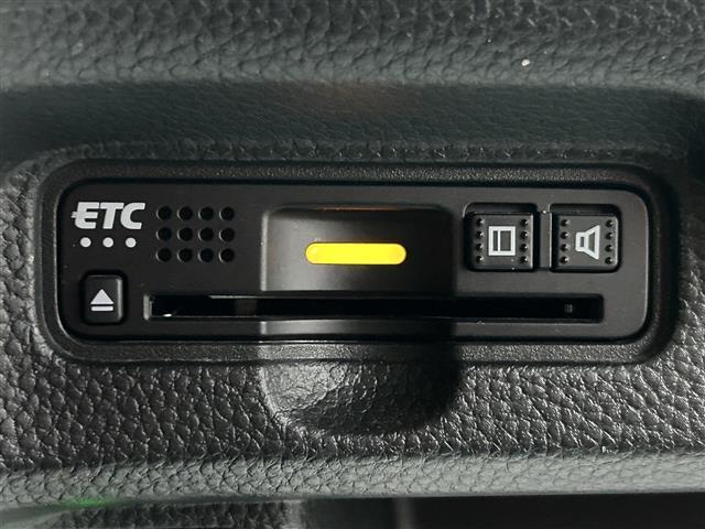 Ｎ－ＢＯＸ Ｇ・Ｌターボホンダセンシング　純正８インチナビ　フルセグＴＶ　ＢＴオーディオ　バックカメラ　ＥＴＣ　ホンダセンシング　両側パワースライドドア　ハンズフリースライドドア　ＬＥＤヘッドライト　純正アルミホイール　純正フロアマット（5枚目）