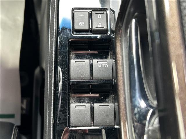 Ｎ－ＢＯＸ Ｇ・Ｌターボホンダセンシング　純正８インチナビ　フルセグＴＶ　ＢＴオーディオ　バックカメラ　ＥＴＣ　ホンダセンシング　両側パワースライドドア　ハンズフリースライドドア　ＬＥＤヘッドライト　純正アルミホイール　純正フロアマット（18枚目）