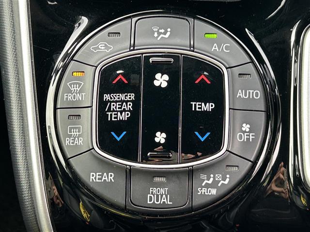 エスクァイア ハイブリッドGi 純正10.5インチナビ フルセグTV BTオーディオ バックカメラ ETC 前席シートヒーター モデリスタエアロ 両側パワスラ LEDヘッドライト オートライト スマートキー レーンキープアシスト(13枚目)