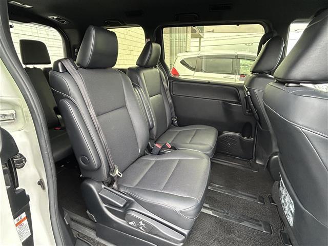 エスクァイア ハイブリッドGi 純正10.5インチナビ フルセグTV BTオーディオ バックカメラ ETC 前席シートヒーター モデリスタエアロ 両側パワスラ LEDヘッドライト オートライト スマートキー レーンキープアシスト(28枚目)