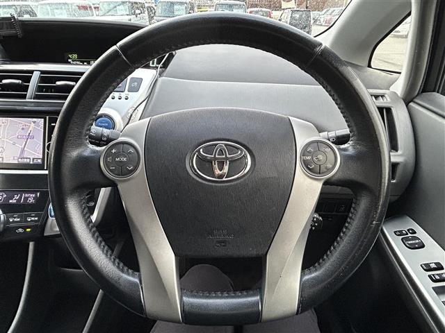 プリウスアルファ G ワンオーナー/純正ナビ/BT/フルセグ/USBポート/ETC/オートライト/純正フロアマット/純正ドアバイザー/フォグランプ/プッシュスタート/スマートキー/スペアキー(6枚目)