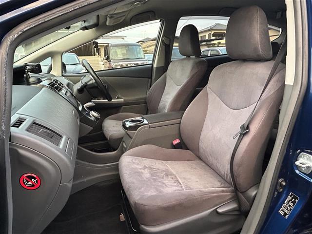 プリウスアルファ G ワンオーナー/純正ナビ/BT/フルセグ/USBポート/ETC/オートライト/純正フロアマット/純正ドアバイザー/フォグランプ/プッシュスタート/スマートキー/スペアキー(28枚目)