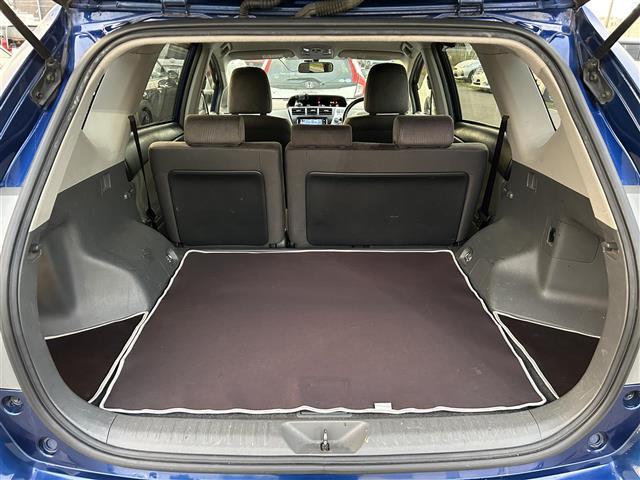 プリウスアルファ G ワンオーナー/純正ナビ/BT/フルセグ/USBポート/ETC/オートライト/純正フロアマット/純正ドアバイザー/フォグランプ/プッシュスタート/スマートキー/スペアキー(31枚目)