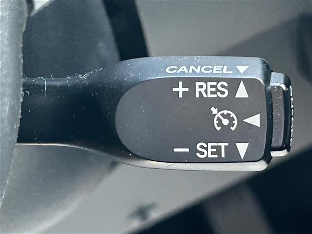 ルーミー カスタムG S アルパインフリップダウンモニター 純正ナビ フルセグTV クルーズコントロール 前後ドライブレコーダー バックカメラ ETC シートヒーター 両側パワースライドドア フォグランプ LEDオートライト(11枚目)