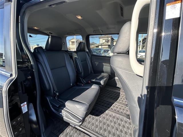 エスクァイア ハイブリッドGi 純正ナビ Bluetooth フルセグ シートヒーター バックカメラ 置き型充電 クルーズコントロール 衝突軽減ブレーキ 両側パワースライド ドアバイザー オートライト フォグランプ スマートキー(27枚目)