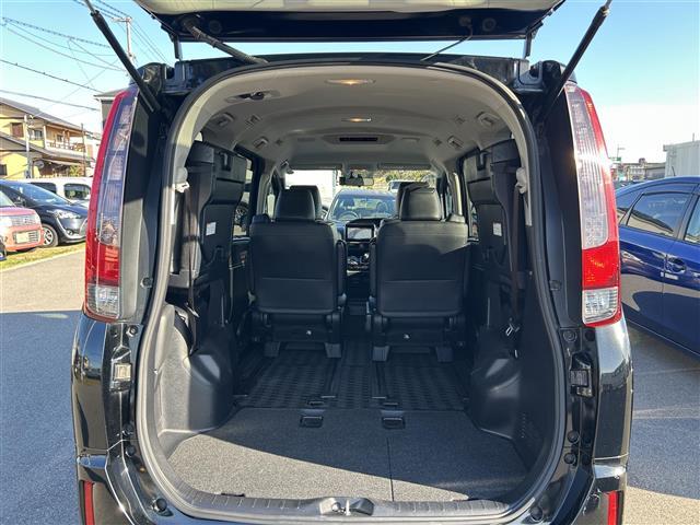 エスクァイア ハイブリッドGi 純正ナビ Bluetooth フルセグ シートヒーター バックカメラ 置き型充電 クルーズコントロール 衝突軽減ブレーキ 両側パワースライド ドアバイザー オートライト フォグランプ スマートキー(30枚目)