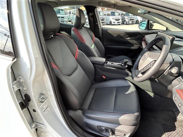 プリウス Z メーカーOPナビ モデリスタエアロ 全方位カメラ パノラマルーフ デジタルインナーミラー トヨタセーフティセンス ビルトインETC2.0 BSM シートヒーター エアーシート 電動リアゲート(28枚目)