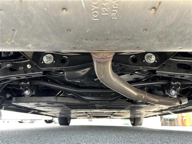 プリウス Z メーカーOPナビ モデリスタエアロ 全方位カメラ パノラマルーフ デジタルインナーミラー トヨタセーフティセンス ビルトインETC2.0 BSM シートヒーター エアーシート 電動リアゲート(39枚目)