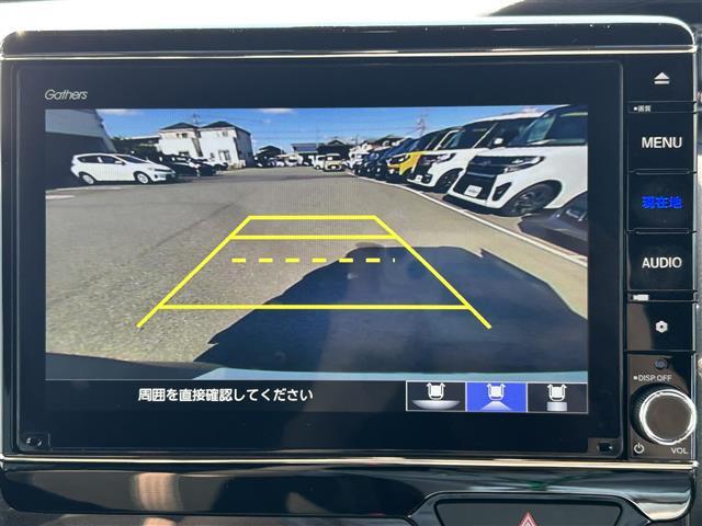 N-BOXカスタム G・Lターボホンダセンシング 純正8インチナビ フルセグTV Bluetooth接続 CD/DVD USB入力端子 ApplePlay バックカメラ ビルトインETC パドルシフト ハーフレザーシート シートヒーター 両側パワスラ(3枚目)