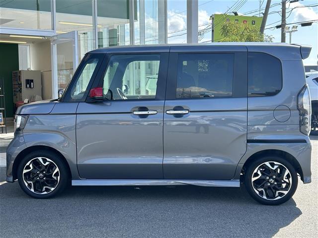 N-BOXカスタム G・Lターボホンダセンシング 純正8インチナビ フルセグTV Bluetooth接続 CD/DVD USB入力端子 ApplePlay バックカメラ ビルトインETC パドルシフト ハーフレザーシート シートヒーター 両側パワスラ(35枚目)