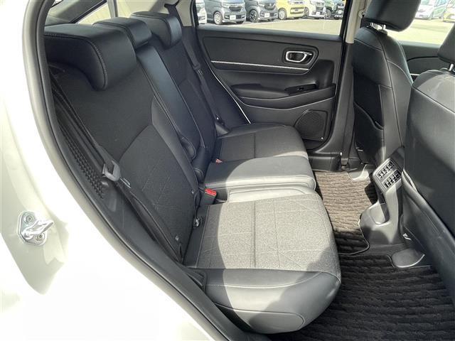 ヴェゼル e:HEV Z 純正ナビ付ディスプレイオーディオ フルセグTV Bluetoothオーディオ ApplePlay アンドロイドオート バックカメラ ステアリングリモコン クルーズコントロール(追従あり) パドルシフト(29枚目)