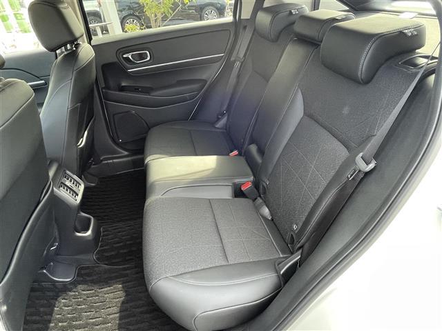 ヴェゼル e:HEV Z 純正ナビ付ディスプレイオーディオ フルセグTV Bluetoothオーディオ ApplePlay アンドロイドオート バックカメラ ステアリングリモコン クルーズコントロール(追従あり) パドルシフト(30枚目)