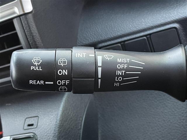 シエンタ G クエロ 社外ナビ(パナソニック) バックカメラ フルセグTV Bluetoothオーディオ CD/ DVD ステアリングリモコン 両側パワースライドドア トヨタセーフティセンス ETC ハーフレザーシート(8枚目)