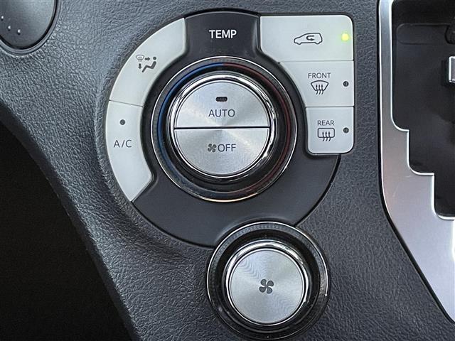 シエンタ G クエロ 社外ナビ(パナソニック) バックカメラ フルセグTV Bluetoothオーディオ CD/ DVD ステアリングリモコン 両側パワースライドドア トヨタセーフティセンス ETC ハーフレザーシート(14枚目)