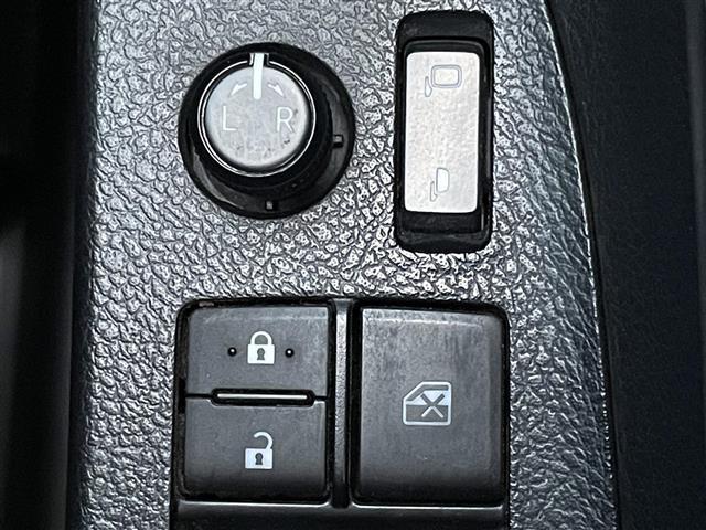 シエンタ G クエロ 社外ナビ(パナソニック) バックカメラ フルセグTV Bluetoothオーディオ CD/ DVD ステアリングリモコン 両側パワースライドドア トヨタセーフティセンス ETC ハーフレザーシート(16枚目)