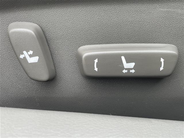 マークX 250G リラックスセレクション 純正SDナビ フルセグ Bluetooth CD/DVD AUX バックカメラ ステアリングリモコン 革巻ステアリング パワーシート フォグランプ カーテンエアバッグ ETC 純正アルミホイール(6枚目)