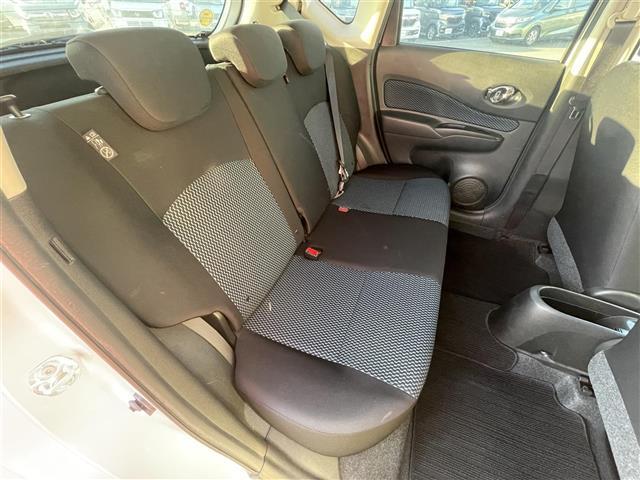 ノート X Vセレクション+セーフティ 純正オーディオ CD/DVD AUX ETC 全方位カメラ スマージェンシーブレーキ 純正フロアマット 純正バイザー ヘッドライトべライザー スマートキー レーンキープアシスト 横滑り防止装置(29枚目)