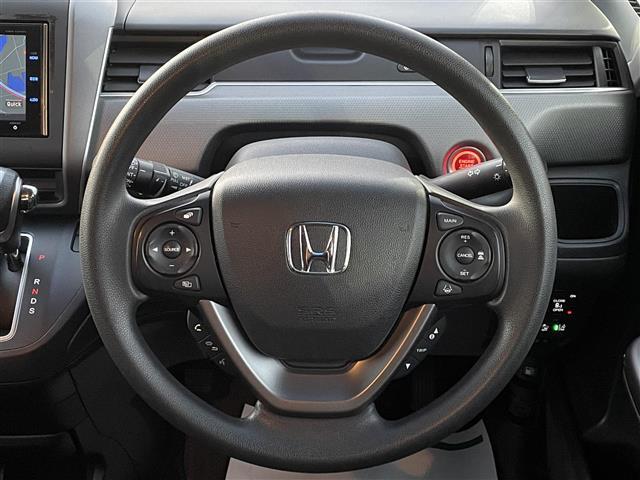 フリード+ G・ホンダセンシング 純正SDナビ フルセグ Bluetooth CD/DVD バックカメラ ステアリングリモコン 追従クルーズコントロール ホンダセンシング 両側パワースライド プラズマクラスターエアコン ETC(5枚目)