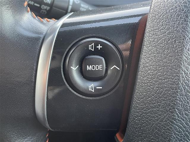 シエンタ ハイブリッドＧ　クエロ　純正７インチＳＤナビ　両側パワースライドドア　バックカメラ　フルセグＴＶ　シートヒーター　トヨタセーフティセンス　純正フロアマット　ステアリングリモコン　ＣＤ／ＤＶＤ　ハーフレザー　Ｂｌｕｅｔｏｏｔｈ（10枚目）