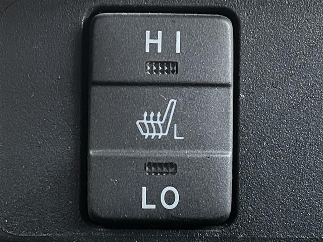 シエンタ ハイブリッドＧ　クエロ　純正７インチＳＤナビ　両側パワースライドドア　バックカメラ　フルセグＴＶ　シートヒーター　トヨタセーフティセンス　純正フロアマット　ステアリングリモコン　ＣＤ／ＤＶＤ　ハーフレザー　Ｂｌｕｅｔｏｏｔｈ（22枚目）