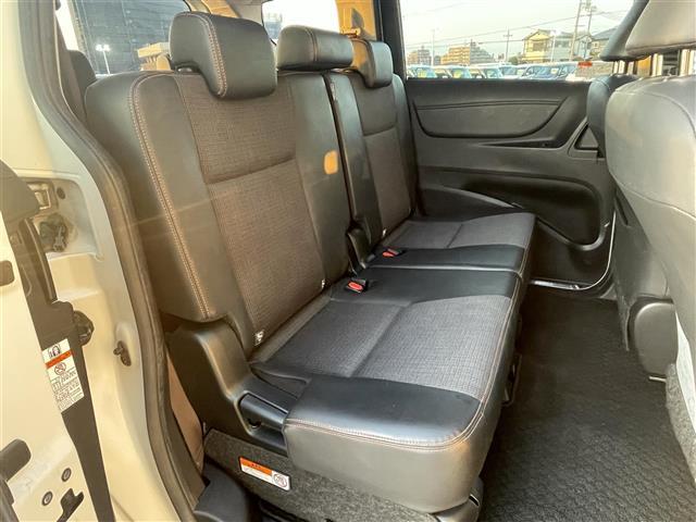 シエンタ ハイブリッドＧ　クエロ　純正７インチＳＤナビ　両側パワースライドドア　バックカメラ　フルセグＴＶ　シートヒーター　トヨタセーフティセンス　純正フロアマット　ステアリングリモコン　ＣＤ／ＤＶＤ　ハーフレザー　Ｂｌｕｅｔｏｏｔｈ（27枚目）