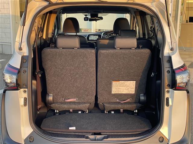 シエンタ ハイブリッドＧ　クエロ　純正７インチＳＤナビ　両側パワースライドドア　バックカメラ　フルセグＴＶ　シートヒーター　トヨタセーフティセンス　純正フロアマット　ステアリングリモコン　ＣＤ／ＤＶＤ　ハーフレザー　Ｂｌｕｅｔｏｏｔｈ（32枚目）