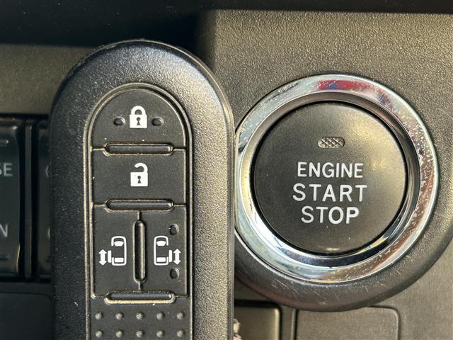 タンク カスタムＧ　純正９インチナビ　フルセグＴＶ　ＢＴオーディオ　ＣＤ／ＤＶＤ　バックカメラ　ＥＴＣ　ステアリングスイッチ　クルーズコントロール　スマートアシスト　モデリスタエアロ　両側パワスラ　オートハイビーム（13枚目）