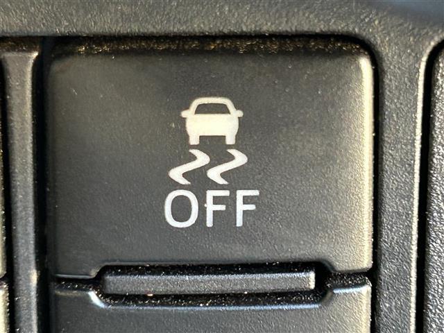 タンク カスタムＧ　純正９インチナビ　フルセグＴＶ　ＢＴオーディオ　ＣＤ／ＤＶＤ　バックカメラ　ＥＴＣ　ステアリングスイッチ　クルーズコントロール　スマートアシスト　モデリスタエアロ　両側パワスラ　オートハイビーム（22枚目）