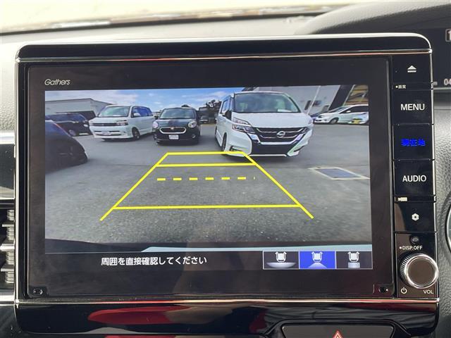 N-BOXカスタム Lターボ 純正ナビSDナビ8インチ フルセグ Bluetooth アップルカープレイ ETC 両側パワースライド バックカメラ クルーズコントロール シートヒーター ステアリングスイッチ 純正フロアマット(4枚目)