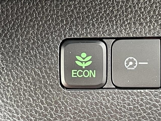 N-BOXカスタム Lターボ 純正ナビSDナビ8インチ フルセグ Bluetooth アップルカープレイ ETC 両側パワースライド バックカメラ クルーズコントロール シートヒーター ステアリングスイッチ 純正フロアマット(18枚目)