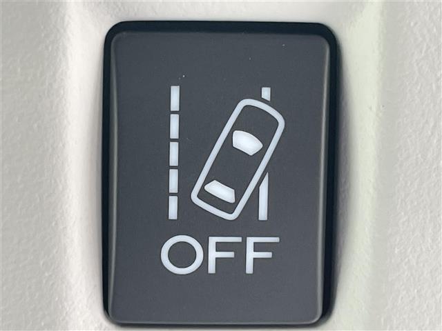 フォレスター Ｓ－リミテッド　純正ディーラーＯＰダイアトーンサウンドナビ　フルセグＴＶ　シートヒーター　Ｂｌｕｅｔｏｏｔｈオーディオ　バックカメラ　ＥＴＣ　ステアリングリモコン　クルーズコントロール（追従）　パドルシフト　４ＷＤ（23枚目）