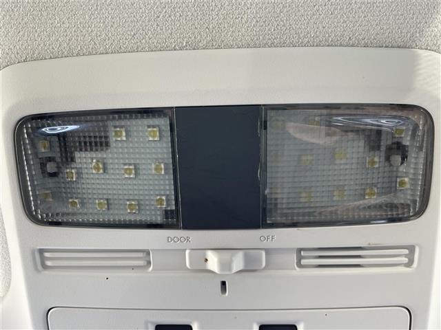 フォレスター Ｓ－リミテッド　純正ディーラーＯＰダイアトーンサウンドナビ　フルセグＴＶ　シートヒーター　Ｂｌｕｅｔｏｏｔｈオーディオ　バックカメラ　ＥＴＣ　ステアリングリモコン　クルーズコントロール（追従）　パドルシフト　４ＷＤ（26枚目）