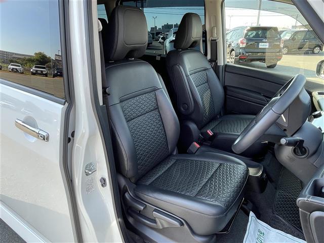 セレナ マルチベッド　ｅ－パワーＨＷＳ　Ｖ　メーカーＯＰ１２インチナビ　リアマルチべッド　アラウンドビューモニター　両側パワースライドドア　デジタルインナーミラー　シートヒーター　ステアリングヒーター　ＥＴＣ　Ｂｌｕｅｔｏｏｔｈ接続　フルセグ（26枚目）